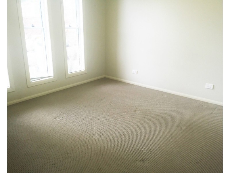 2/15 Horrocks Crescent, Kearneys Spring QLD 4350