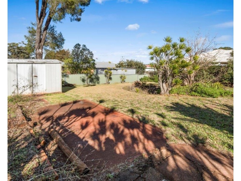20 Weller Street, Rangeville QLD 4350