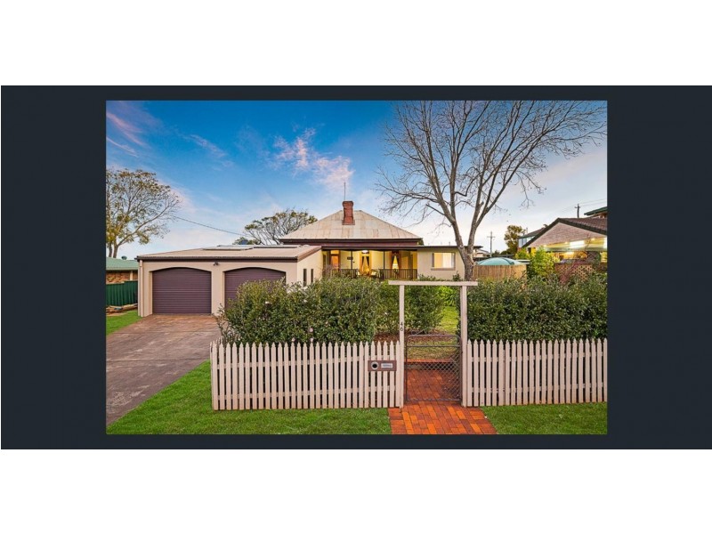 46 Hursley Road, Newtown QLD 4350