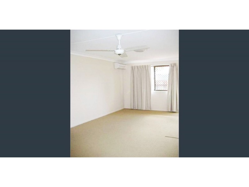 2/257 North Street, Wilsonton Heights QLD 4350