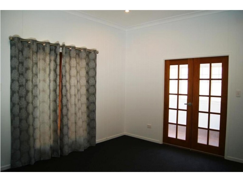 6 William Street, East Toowoomba QLD 4350