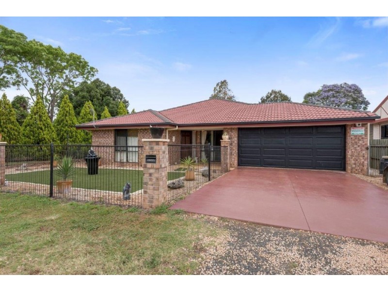 231 New England Highway, Harlaxton QLD 4350