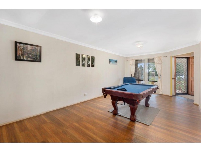 231 New England Highway, Harlaxton QLD 4350