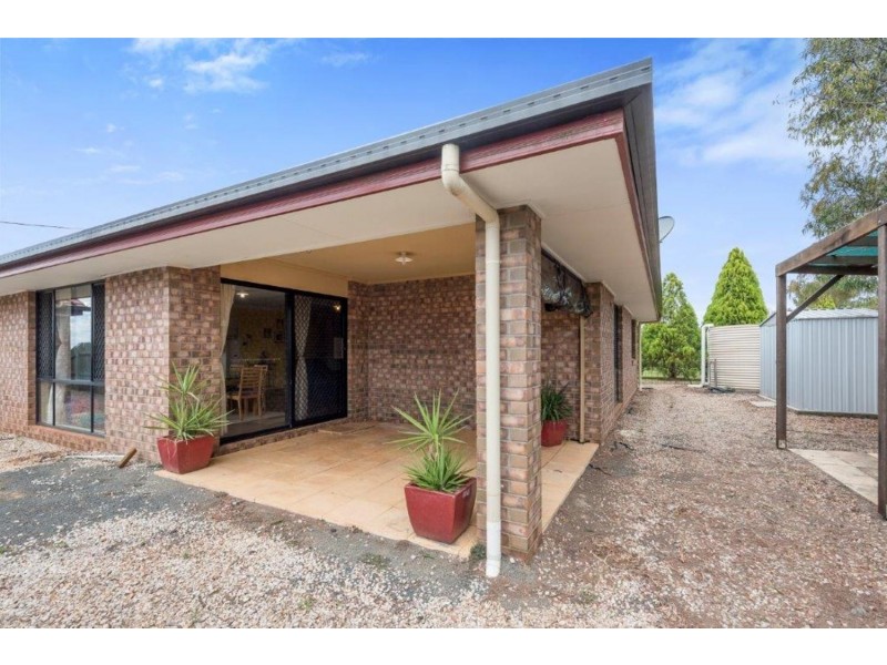 231 New England Highway, Harlaxton QLD 4350