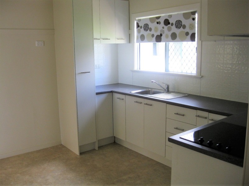 32 Messines Street, Harlaxton QLD 4350