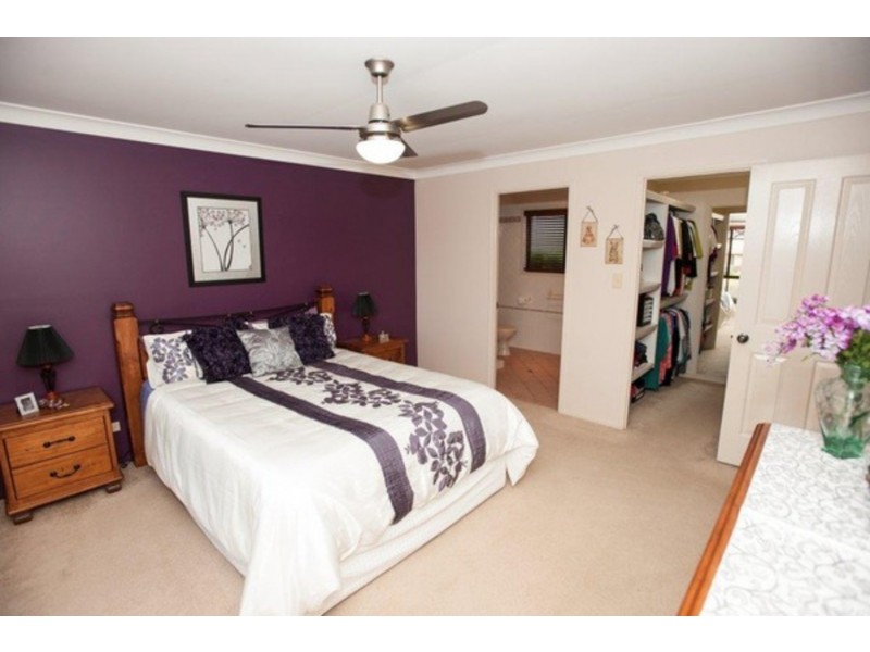 40 Jutsum Street, Middle Ridge QLD 4350