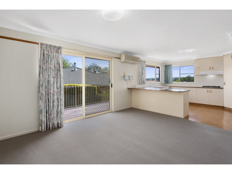 5 Tulip Court, Middle Ridge QLD 4350