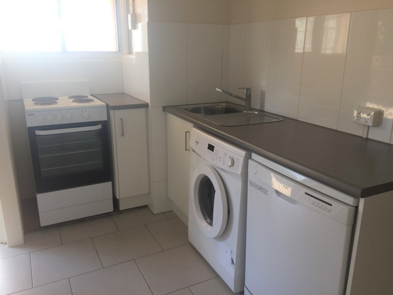 2/15a John Street, East Toowoomba QLD 4350