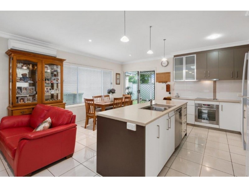 4/346 North Street, Wilsonton QLD 4350