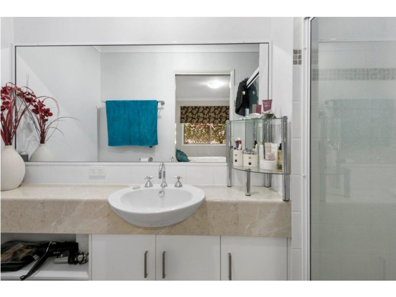 1&2/1a Macarthur Street, South Toowoomba QLD 4350