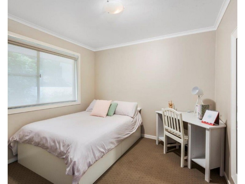 27/2 Benjamin Street, Mount Lofty QLD 4350