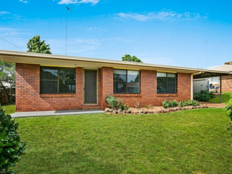 17 Poinciana Street, Newtown QLD 4350