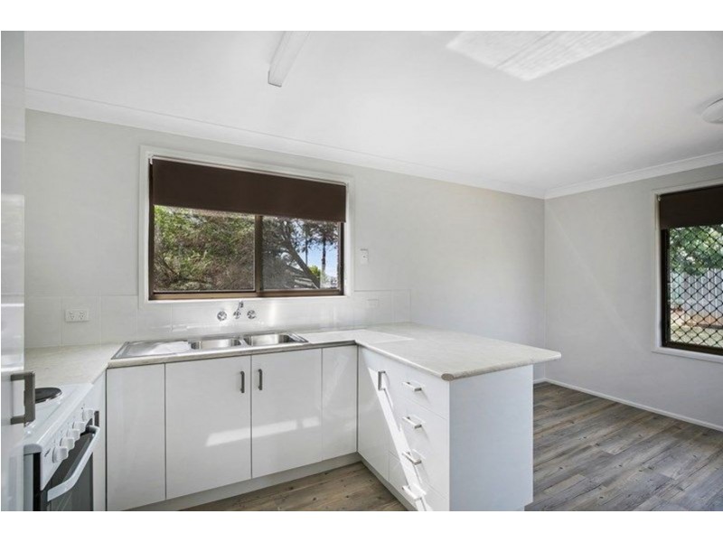 17 Poinciana Street, Newtown QLD 4350