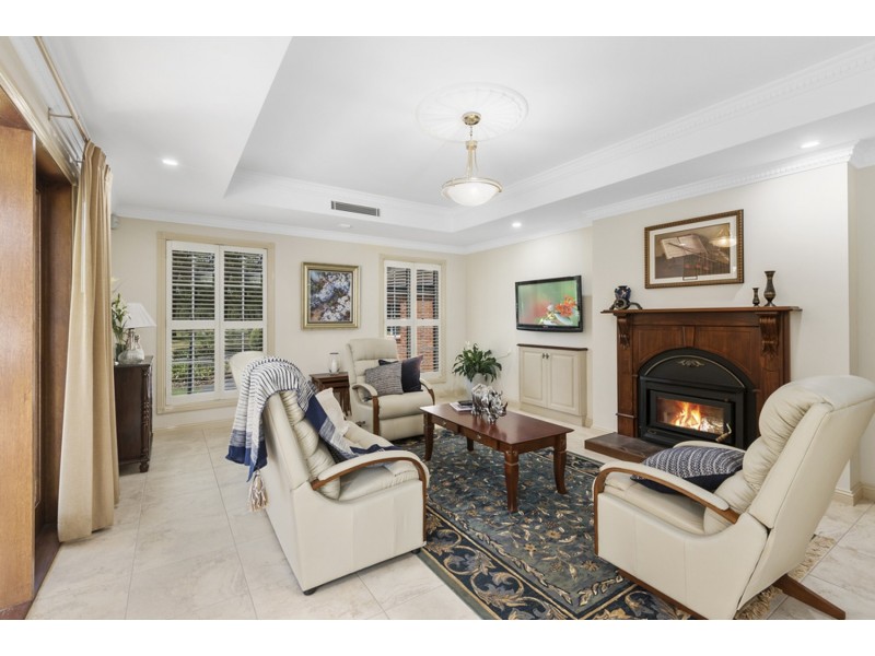 1 Bonville Court, Middle Ridge QLD 4350