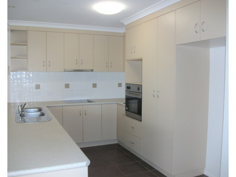 32 Jack Street, Darling Heights QLD 4350