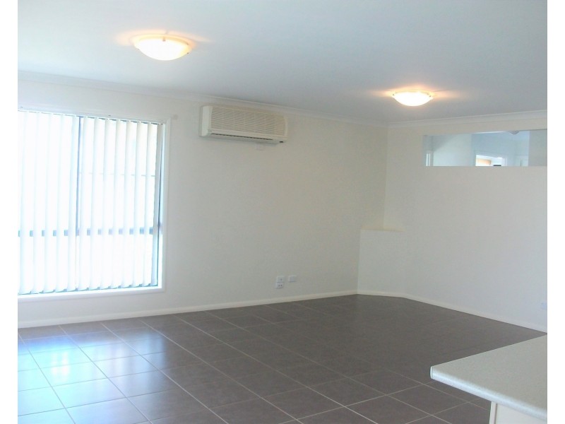 32 Jack Street, Darling Heights QLD 4350