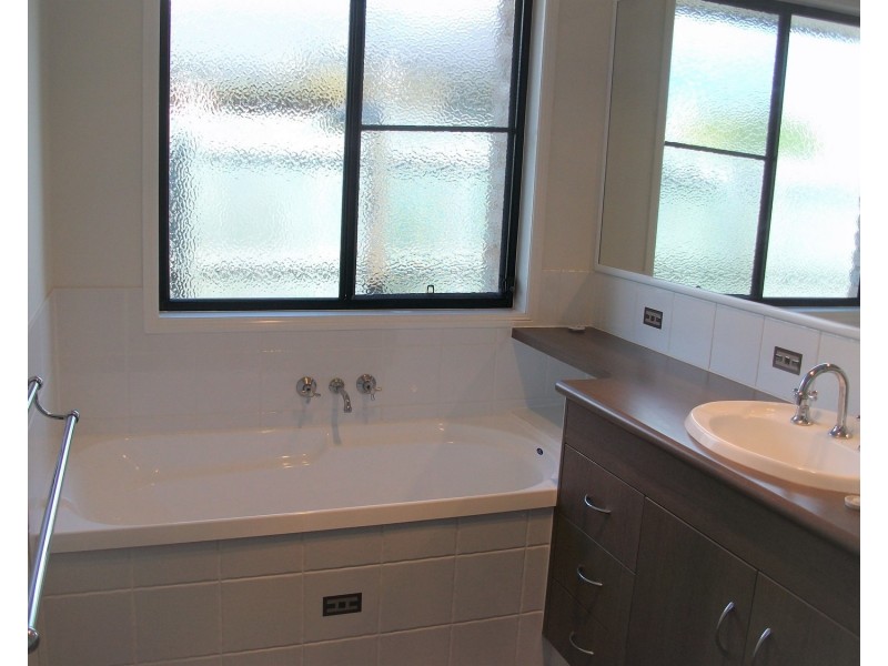 32 Jack Street, Darling Heights QLD 4350
