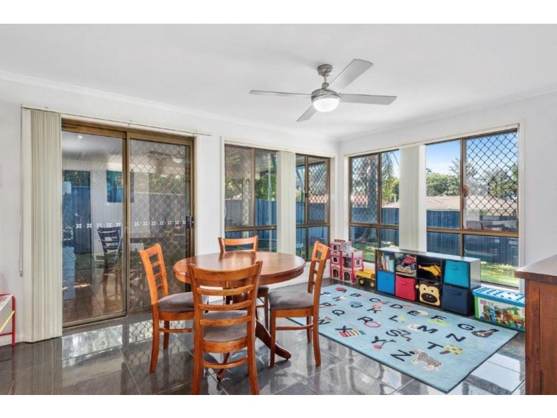 9 Montana Street, Wilsonton Heights QLD 4350