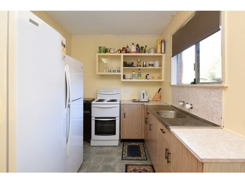 128 Long Street, Centenary Heights QLD 4350