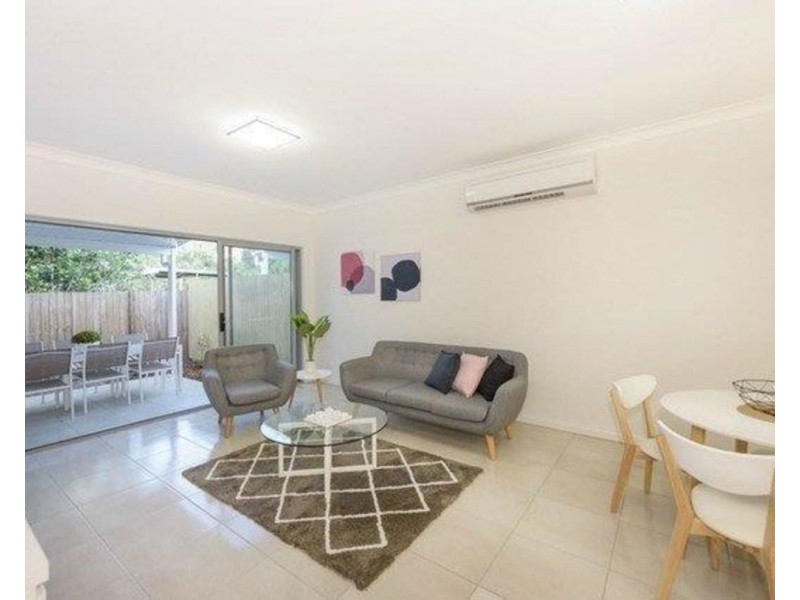 6/44 Wallace Street, Newtown QLD 4350