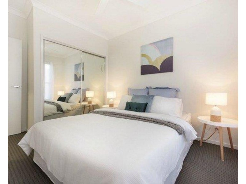 6/44 Wallace Street, Newtown QLD 4350