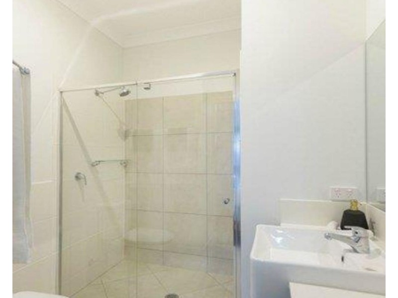 6/44 Wallace Street, Newtown QLD 4350
