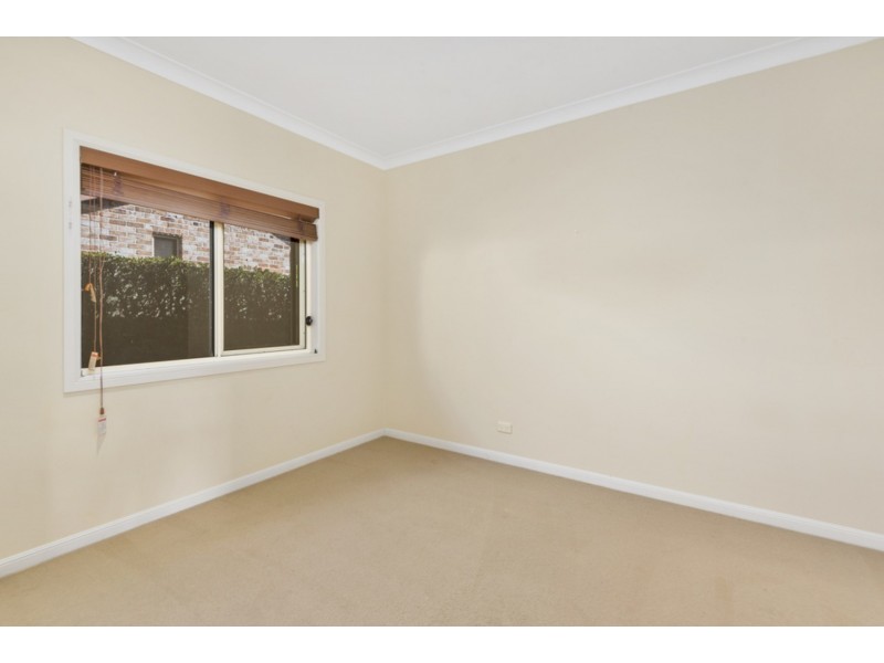 8 Poppy Court, Middle Ridge QLD 4350