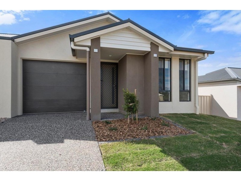 2/27 Minnett Street, Glenvale QLD 4350