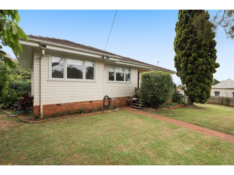 311 Hume Street, South Toowoomba QLD 4350