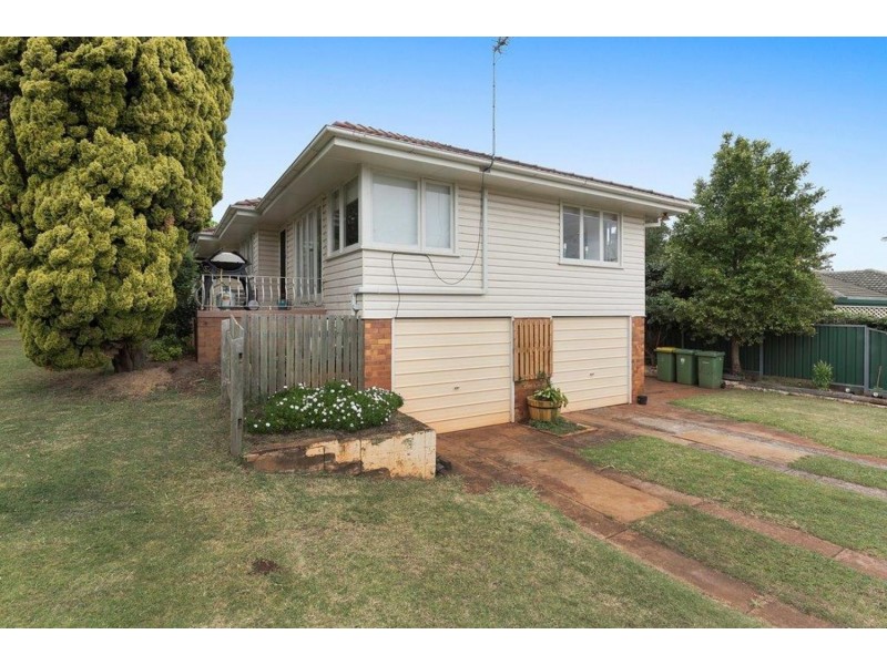 311 Hume Street, South Toowoomba QLD 4350