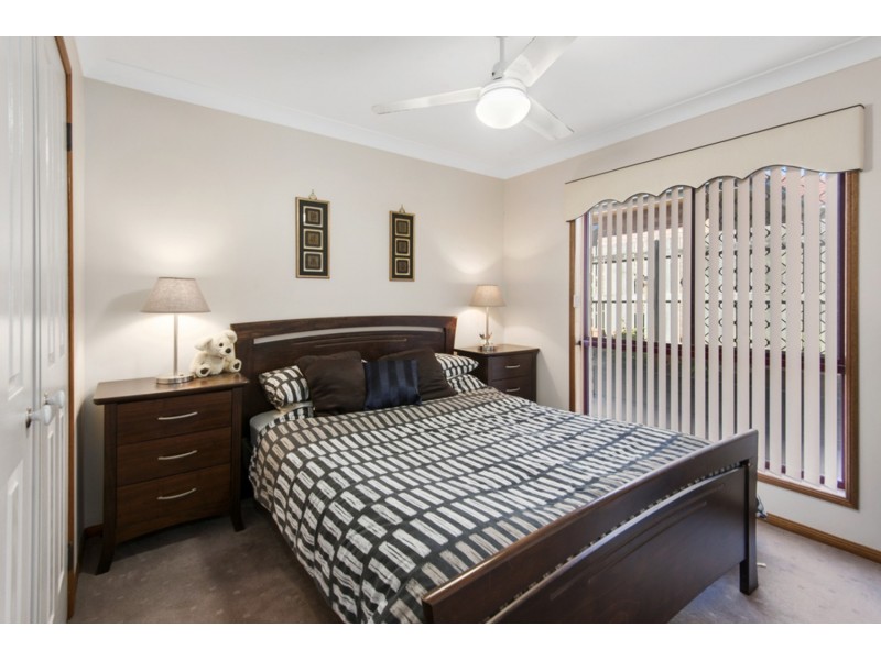 17 Dandelion Drive, Middle Ridge QLD 4350