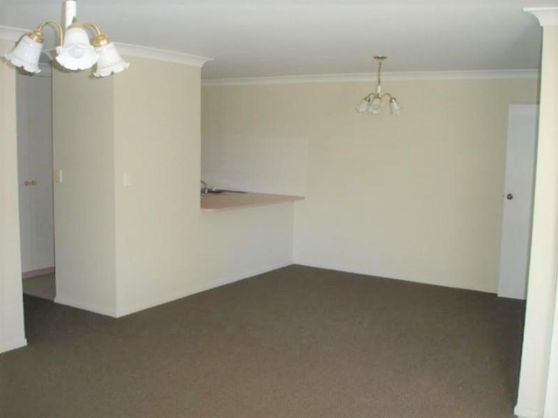 1/16 Horrocks Crescent, Kearneys Spring QLD 4350