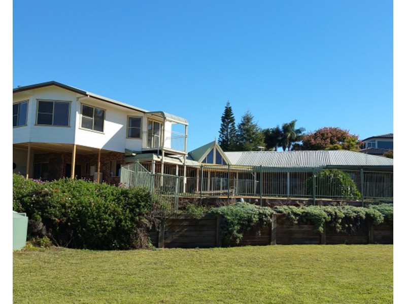 8 Glencoe Court, Middle Ridge QLD 4350
