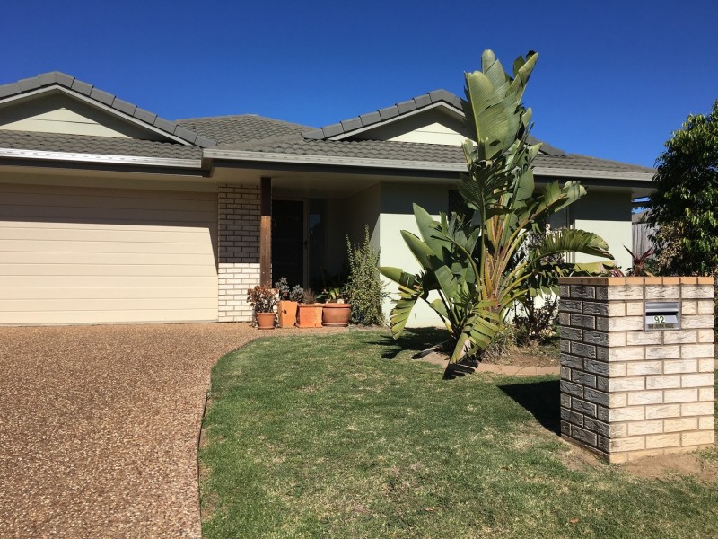 92 Hogg Street, Wilsonton Heights QLD 4350