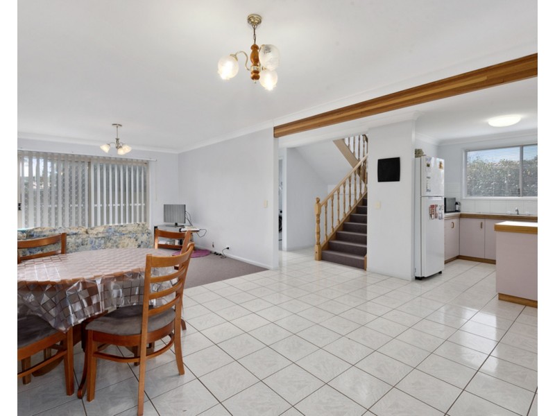 10  Carmen Street, Kearneys Spring QLD 4350