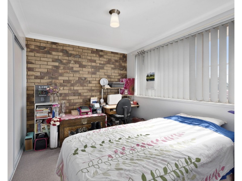 10  Carmen Street, Kearneys Spring QLD 4350