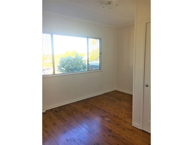 17 Primrose Street, Centenary Heights QLD 4350