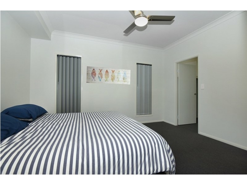7/26 Andersson Court, Highfields QLD 4352