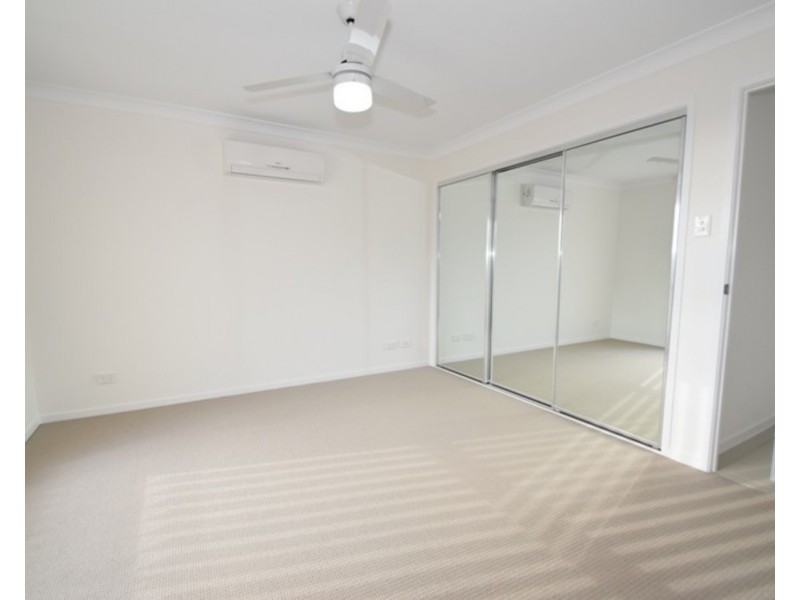 39 Mia Street, Wyreema QLD 4352