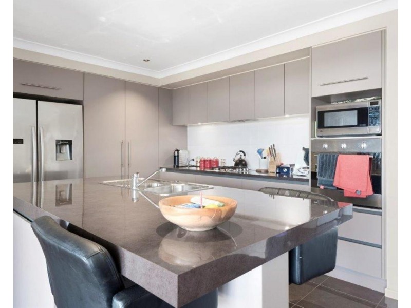 13 Vinnicombe Street, Kearneys Spring QLD 4350