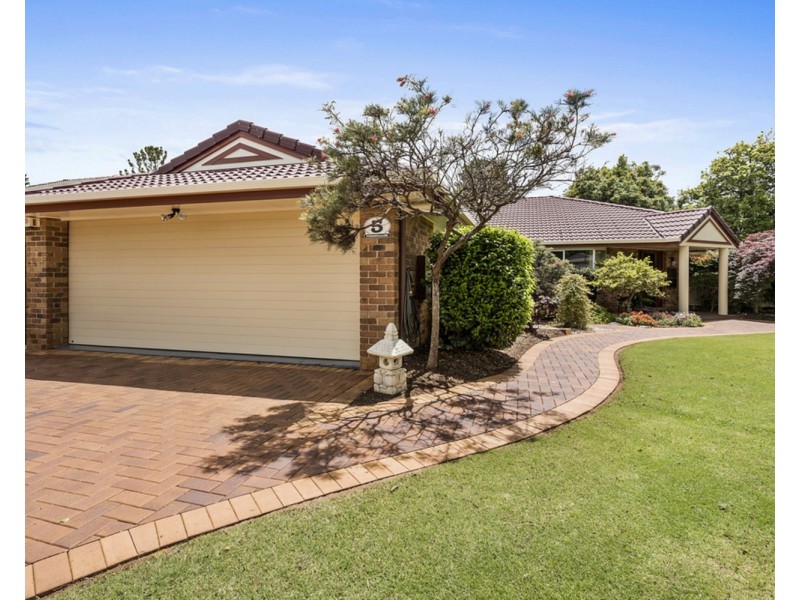 5 Purnawilla Court, Middle Ridge QLD 4350