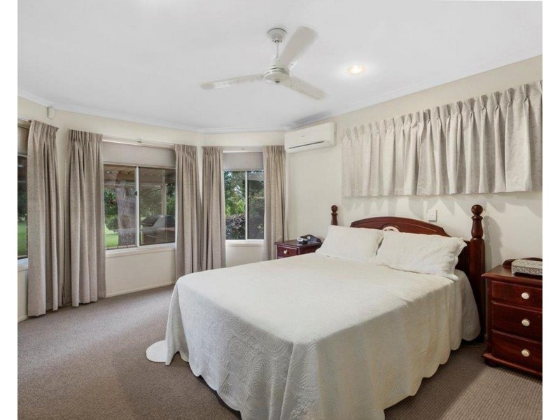 5 Purnawilla Court, Middle Ridge QLD 4350