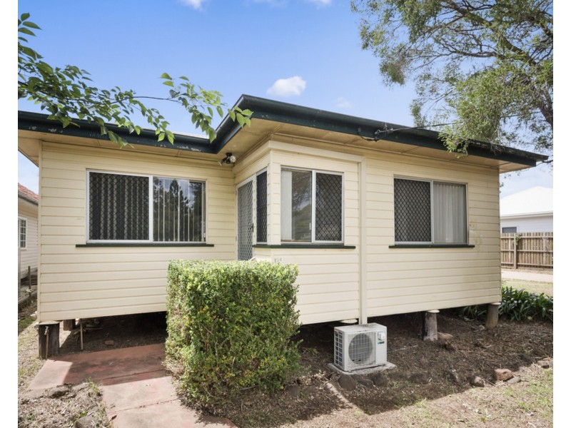 124a Holberton Street, Newtown QLD 4350