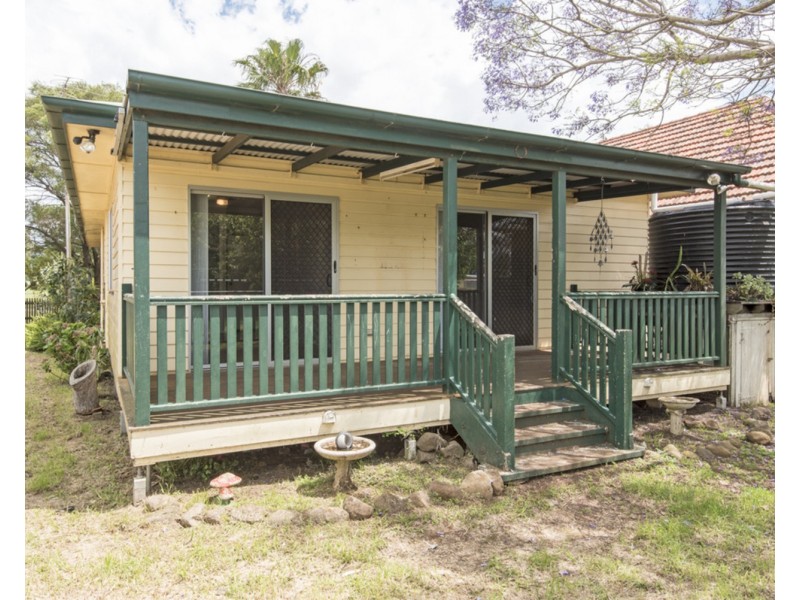 124a Holberton Street, Newtown QLD 4350