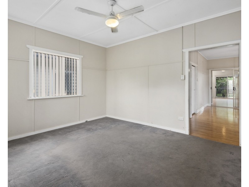 124a Holberton Street, Newtown QLD 4350