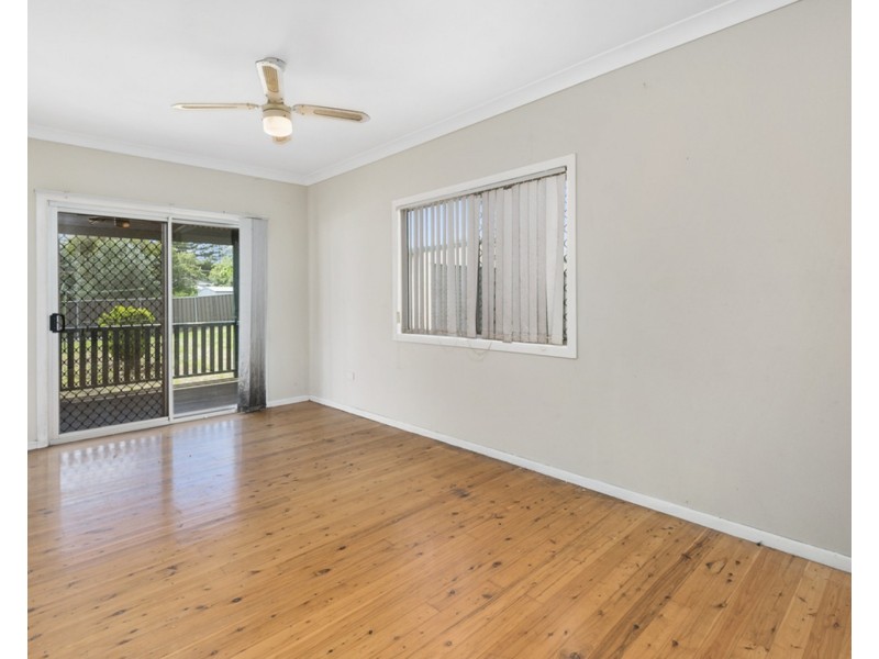 124a Holberton Street, Newtown QLD 4350