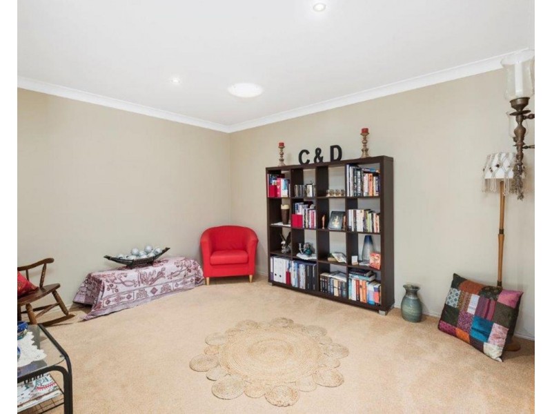 1 Binda Drive, Cranley QLD 4350