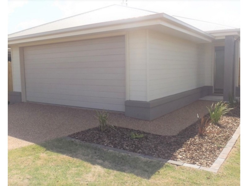 52 Sanctuary Drive, Cranley QLD 4350