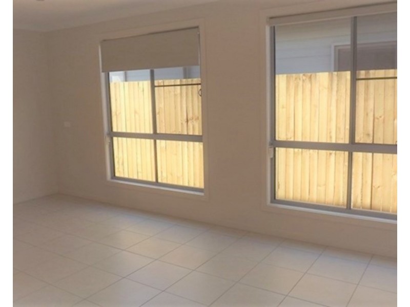 52 Sanctuary Drive, Cranley QLD 4350