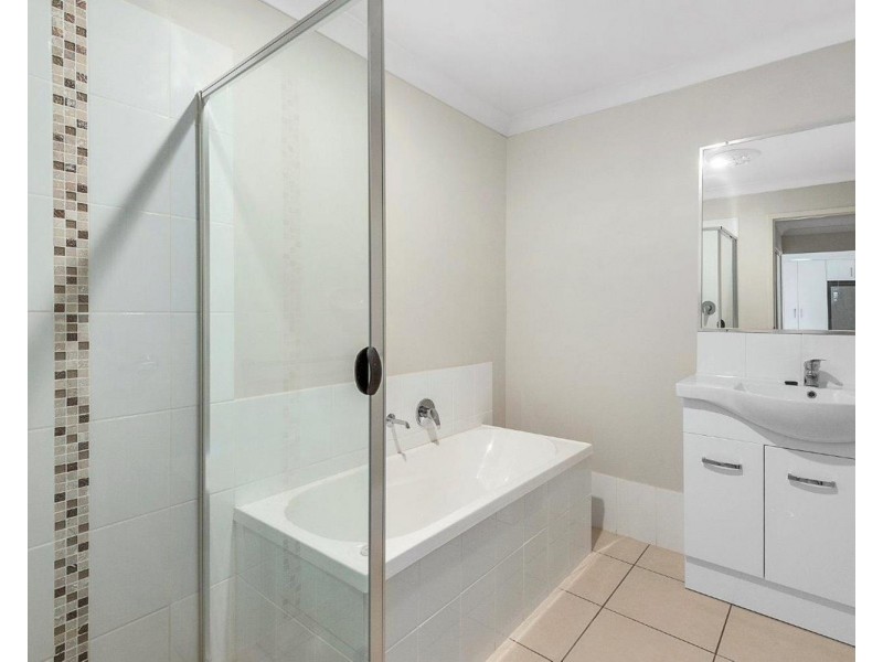 7/116-118 Taylor Street, Newtown QLD 4350